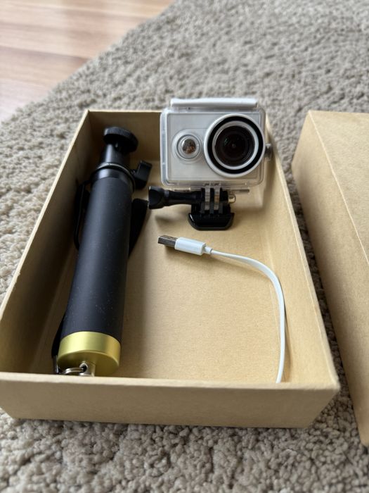 Go Pro Xiaomi Yi - câmara action