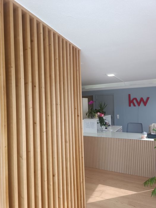 Transforme o Seu Espaço — Divisórias Ripadas Sob Medida