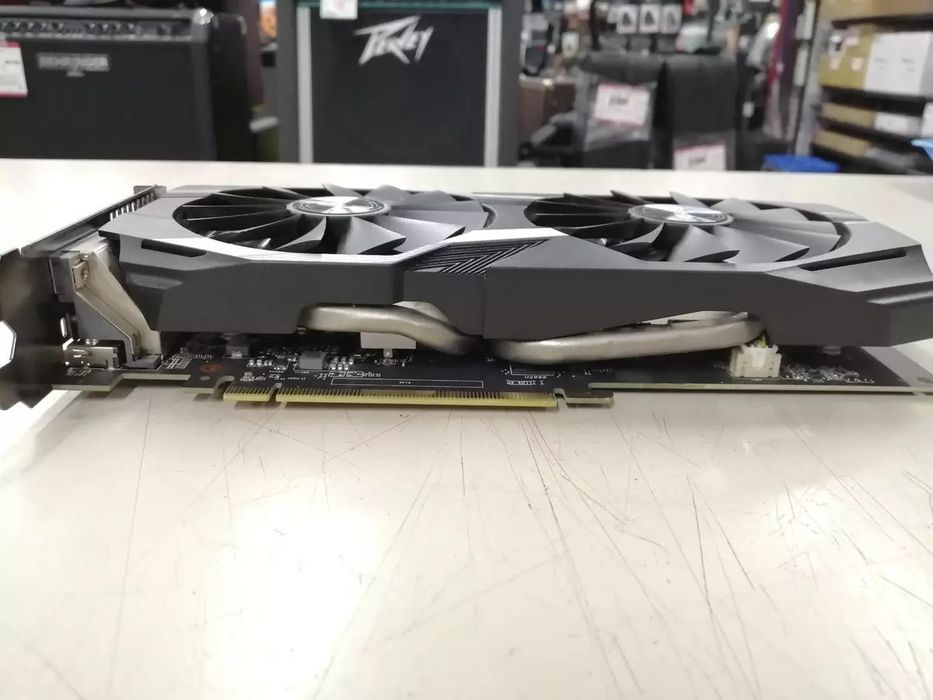 AMD Asus RX580 8gb AREZ Dual OC placa gráfica