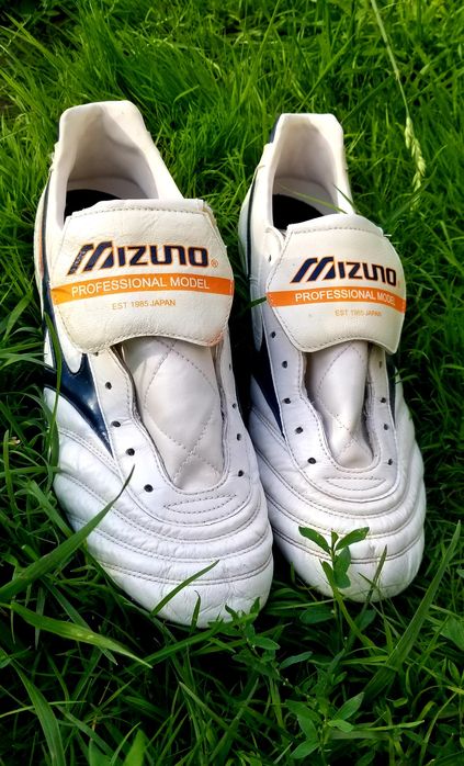 Mizuno Morelia бутси 47р. Стан нових