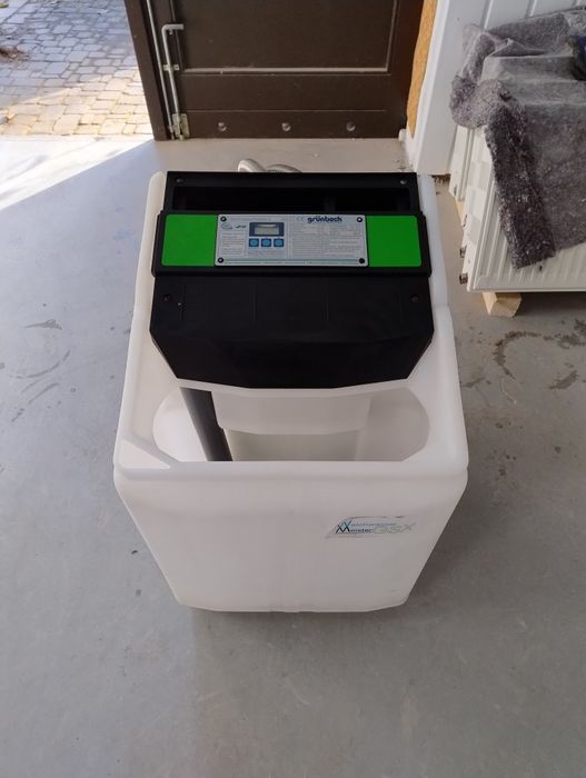 Sprzedam zmiękczacz wody.