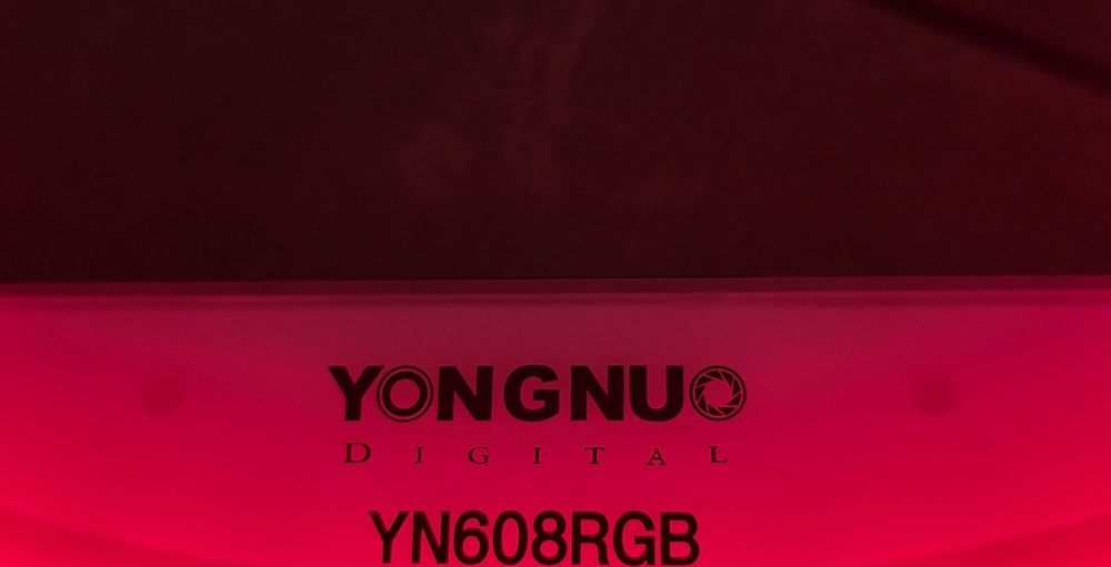 Profesjonalna lampa pierścieniowa LED 50 cm Yongnuo YN608 RGB