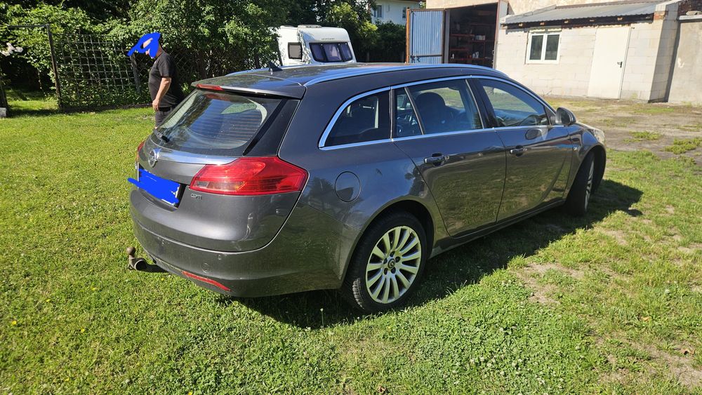 sprzedam opel isygnia 2009 automat