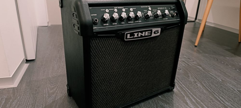 Amplificador Line 6