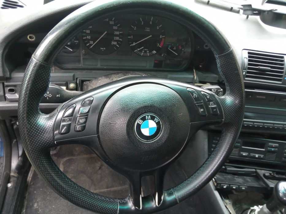 E39 części w super stanie nowe dostępne elementy sedan touring