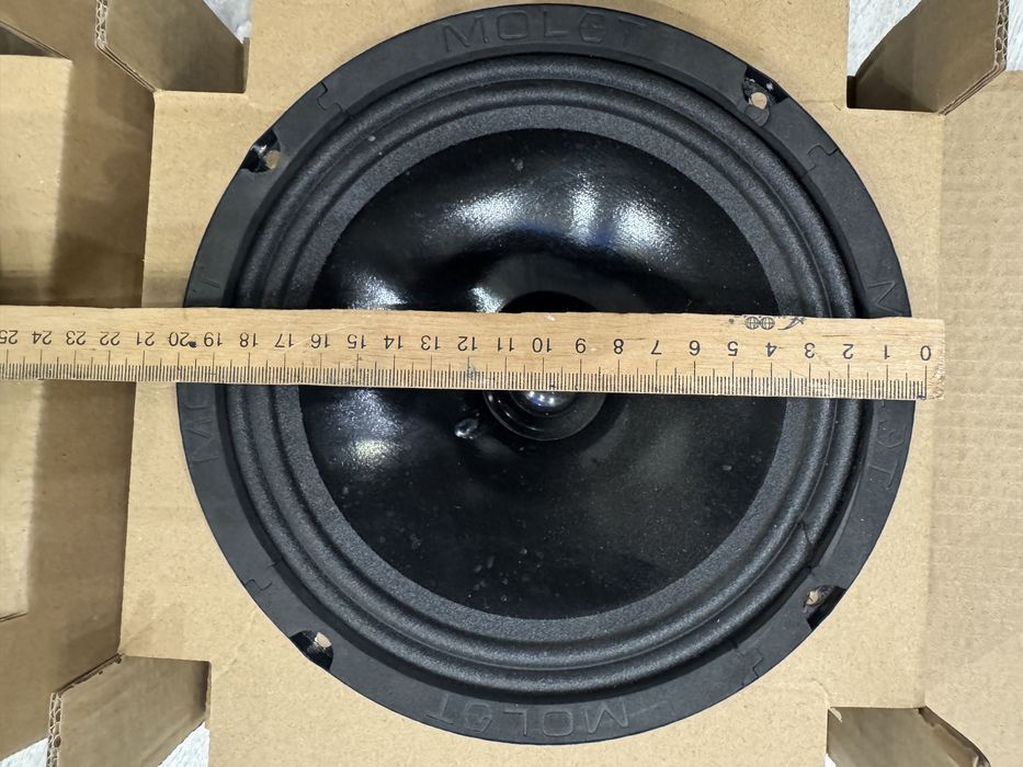 динаміки Ural Molot, Урал Молот та Bulova