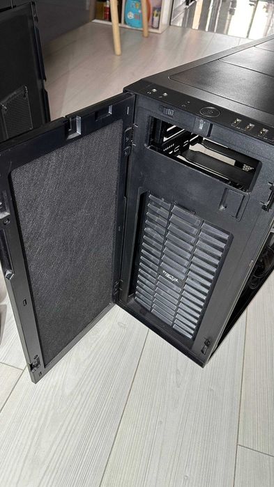 Корпус Fractal Design Define R5 Black (FD-CA-DEF-R5-BK)