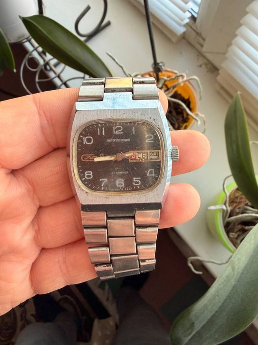 Часы слава, ракета ссср