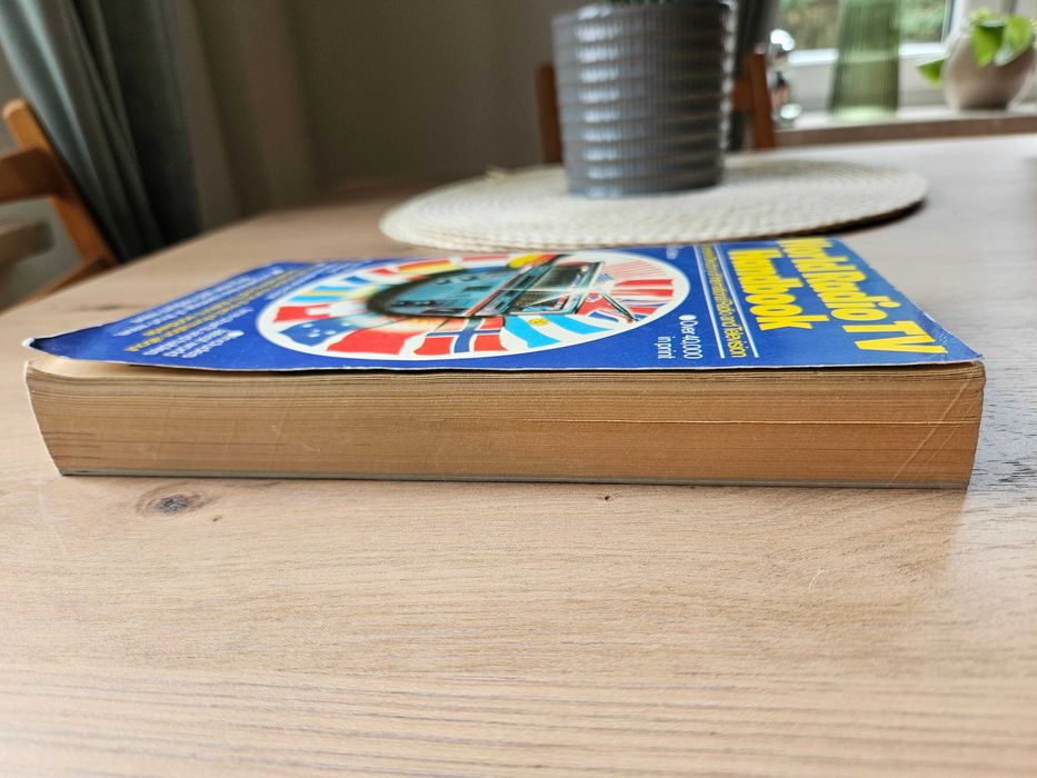 WRTH World Radio TV Handbook 1977