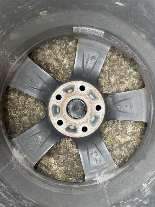 Зимові шини NEXEN WINGUARD win Spike 3 з дисками 225/60 R18