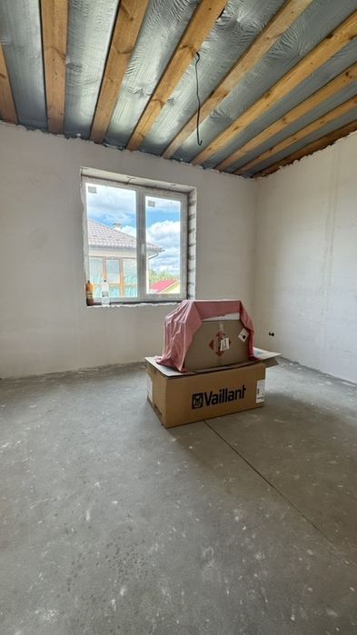 Продаж будинку з гаражем  в Ворзелі Бучанський район можна під ЄОселю