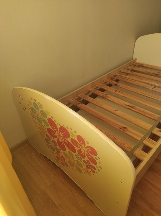 Łóżeczko dziecięce 180x90