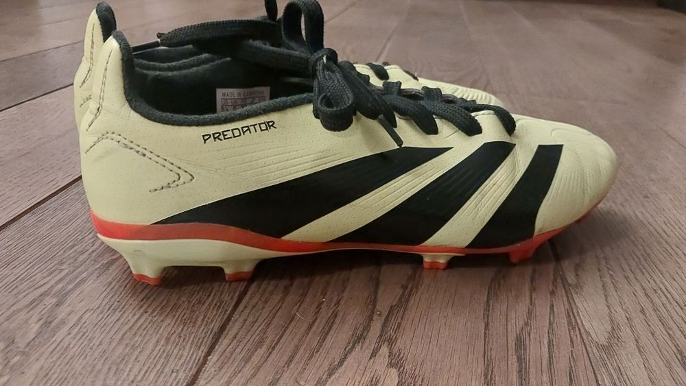 Korki do piłki nożnej 38 Adidas