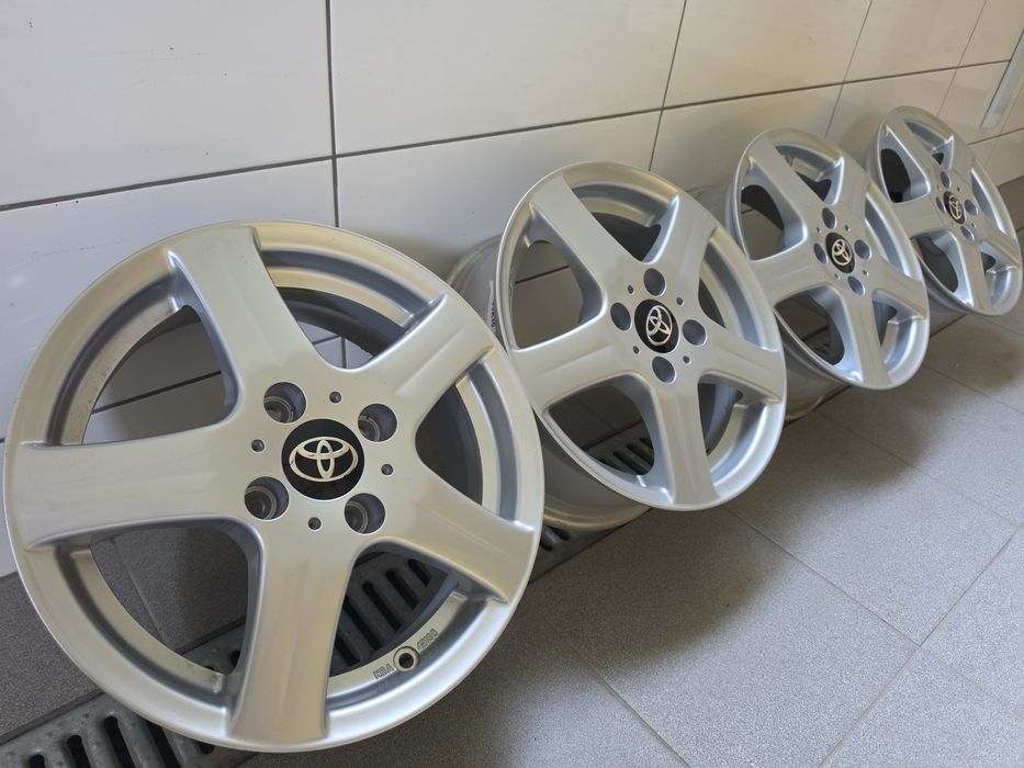 WYSYŁKA NOWE Alufelgi 14 4x100 Toyota Yaris Aygo  Fiat Punto Evo Opel Corsa Toyota Yaris II III Suzuki Swift