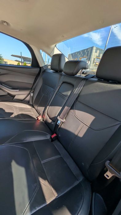 Ford Focus 2.0 Ti-VCT GDI бензин. 2015 року. у хорошому стані