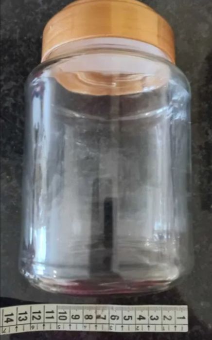 Frascos em vidro 700ml RESERVADO