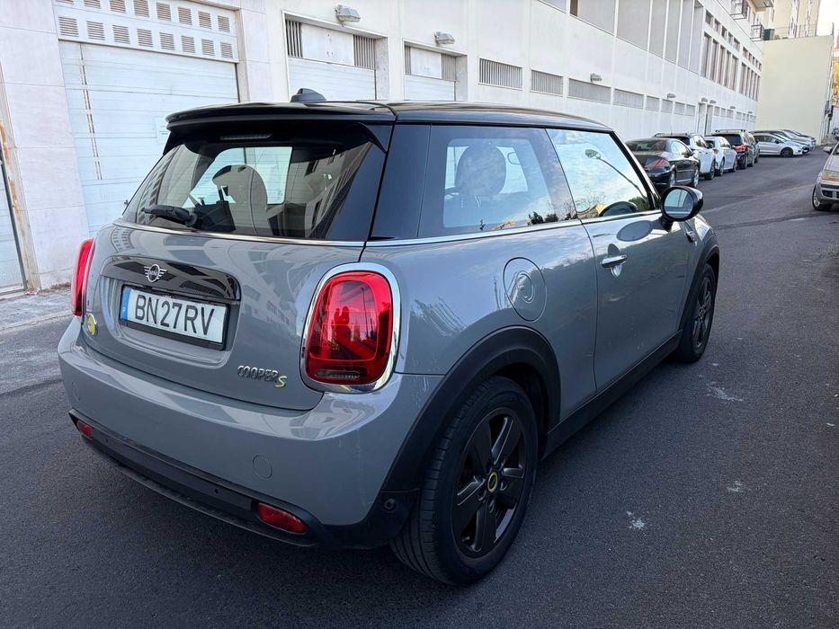 Mini Cooper SE F56 2022