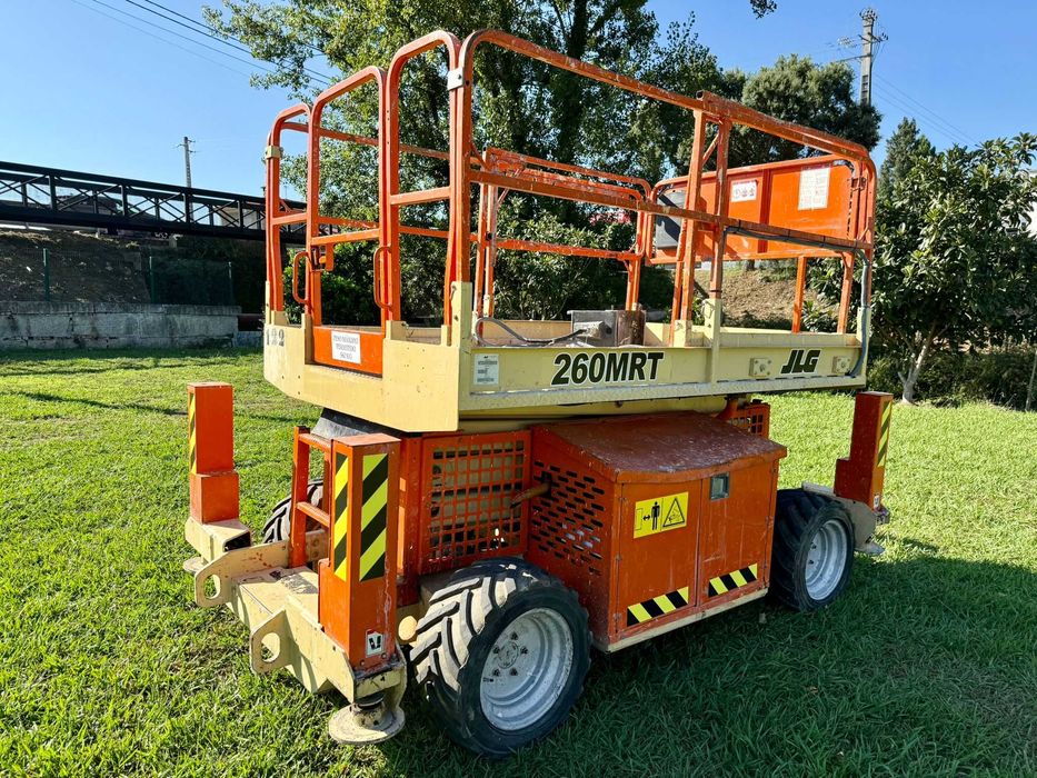 Plataforma elevatória Tesoura JLG 10m