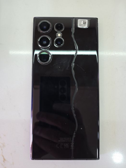 Samsung S23 Ultra 512GB.