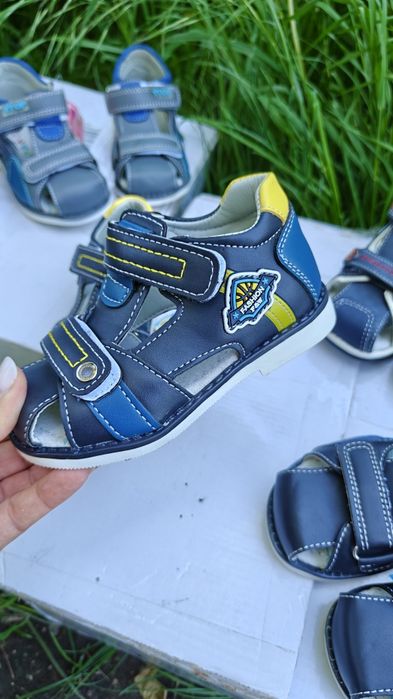 Босоніжки на хлопчика