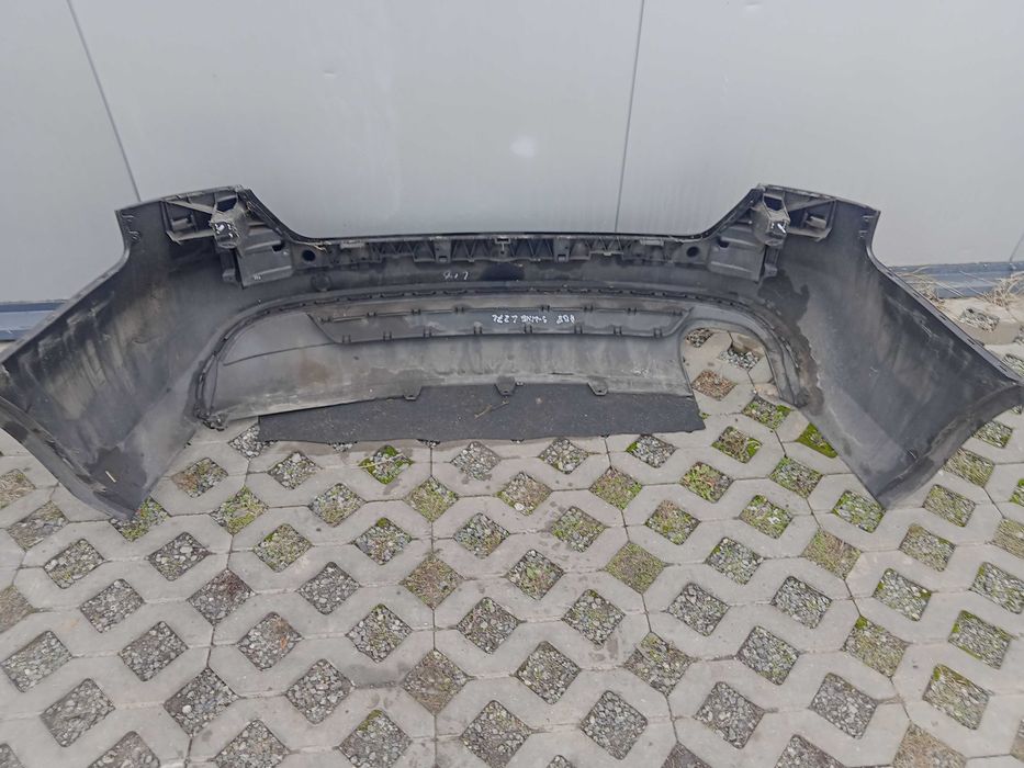 Zderzak tylny Audi A4 B8 sedan S-LINE LZ7L