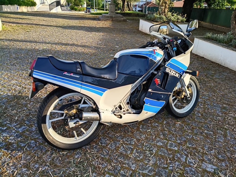 Suzuki rg gamma 250 2 tempos