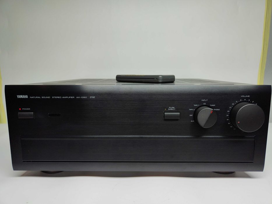 YAMAHA AX-1050 potężny wzmacniacz stereo z pilotem