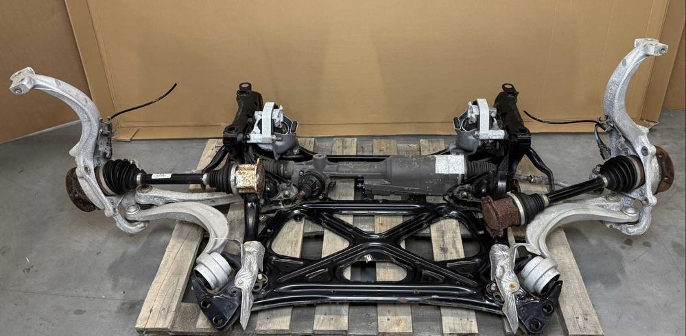 Подвеска Audi A8 D4 4H передняя или задняя подрамник разборка