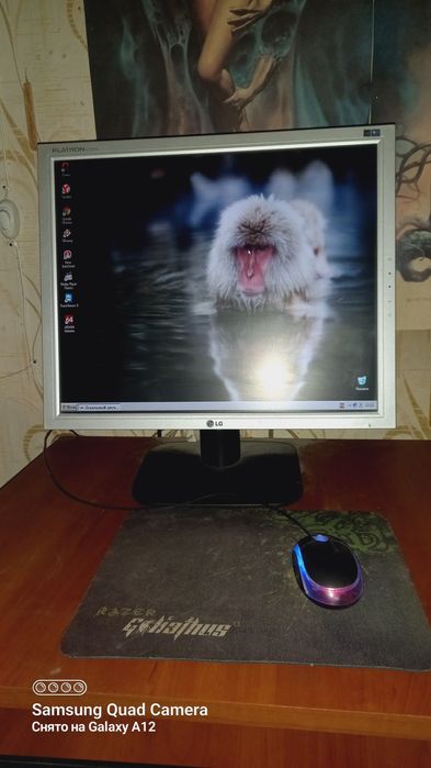 Компьютер+стол+монитор+клавиатура и мышью