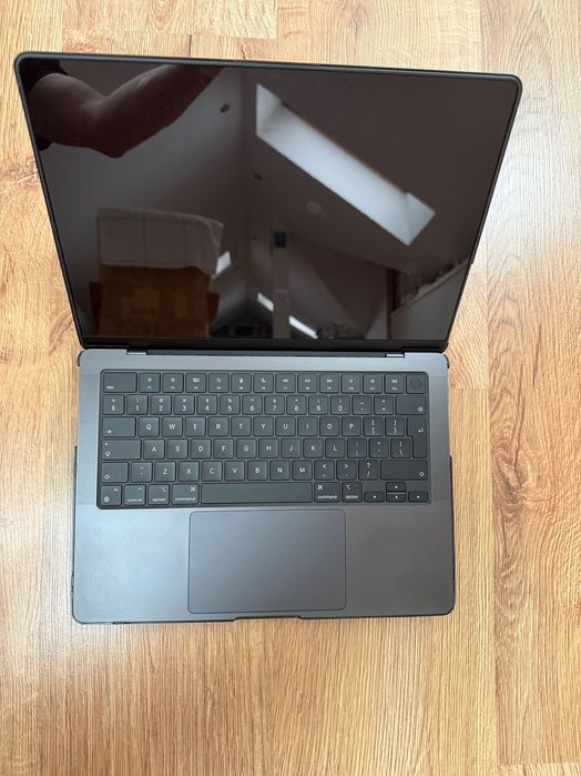 APPLE MacBook Pro 2024 14" M4 Max 36GB RAM 1TB. Gwiezdna czerń.