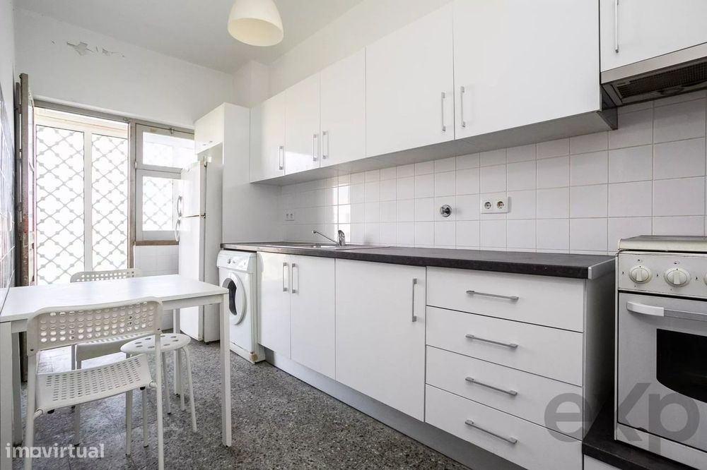 T2 no centro de Tavira para renovar