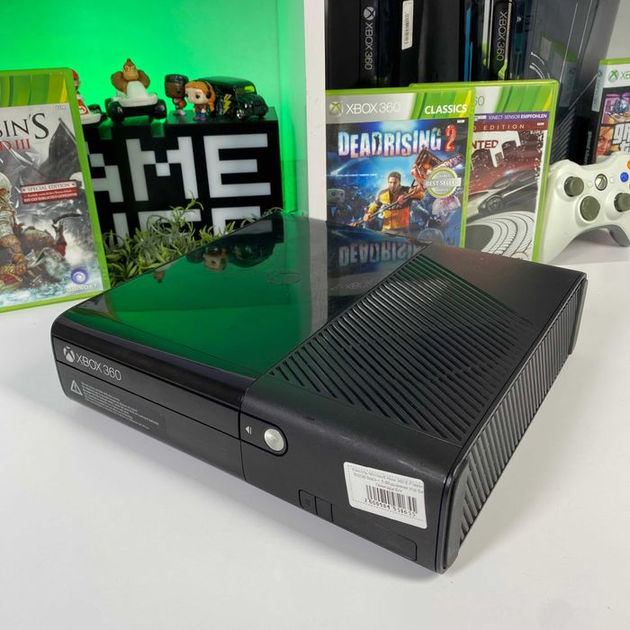 Консоль Microsoft Xbox 360 E Б/У Оригінальна Приставка Іксбокс 360 Е + Геймпад Фрібут