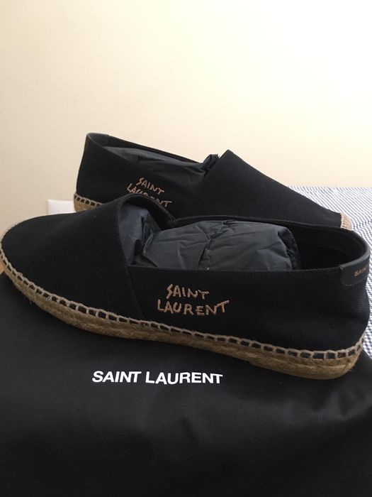 Yves Saint Laurent Calçado