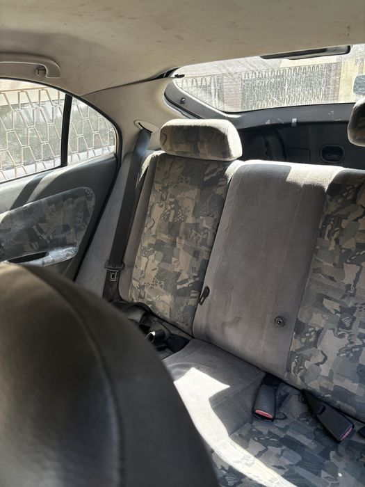 Mitsubishi Carisma 1.6