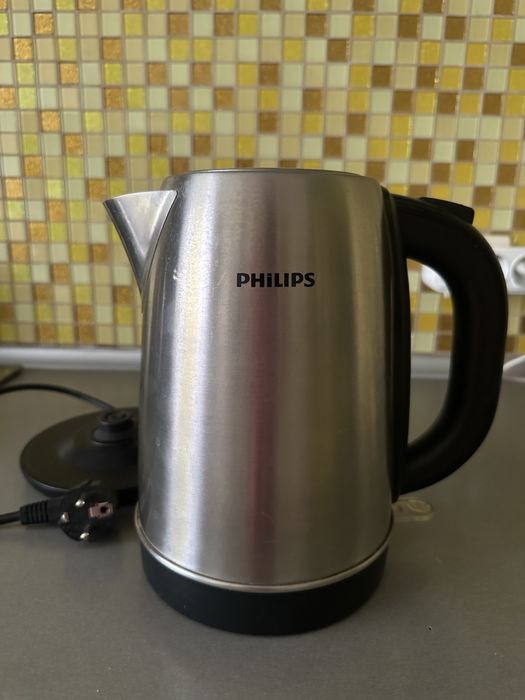 Электро чайник Philips на подставке
