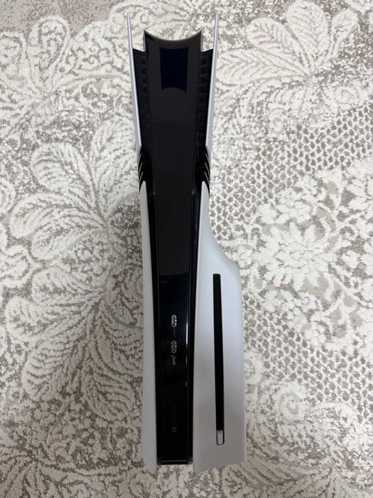 Продам Sony PlayStation 5 Pro 2т