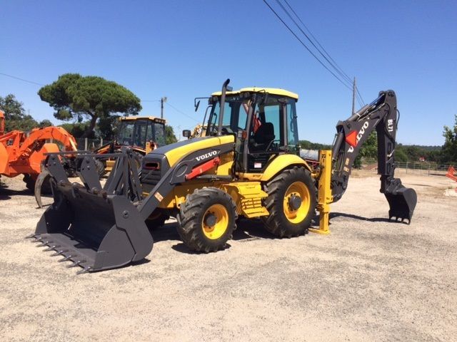 Usługi Koparko- Ładowarką Miłosław , Września , Środa wlkp, okolice