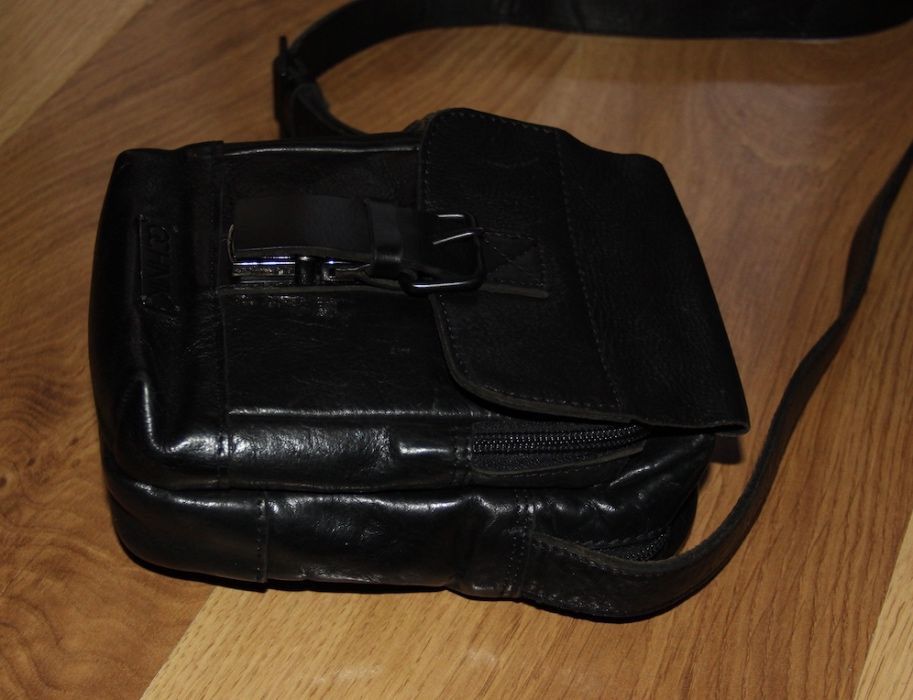 OCHNIK skóra skórzana torebka torba męska czarna nerka