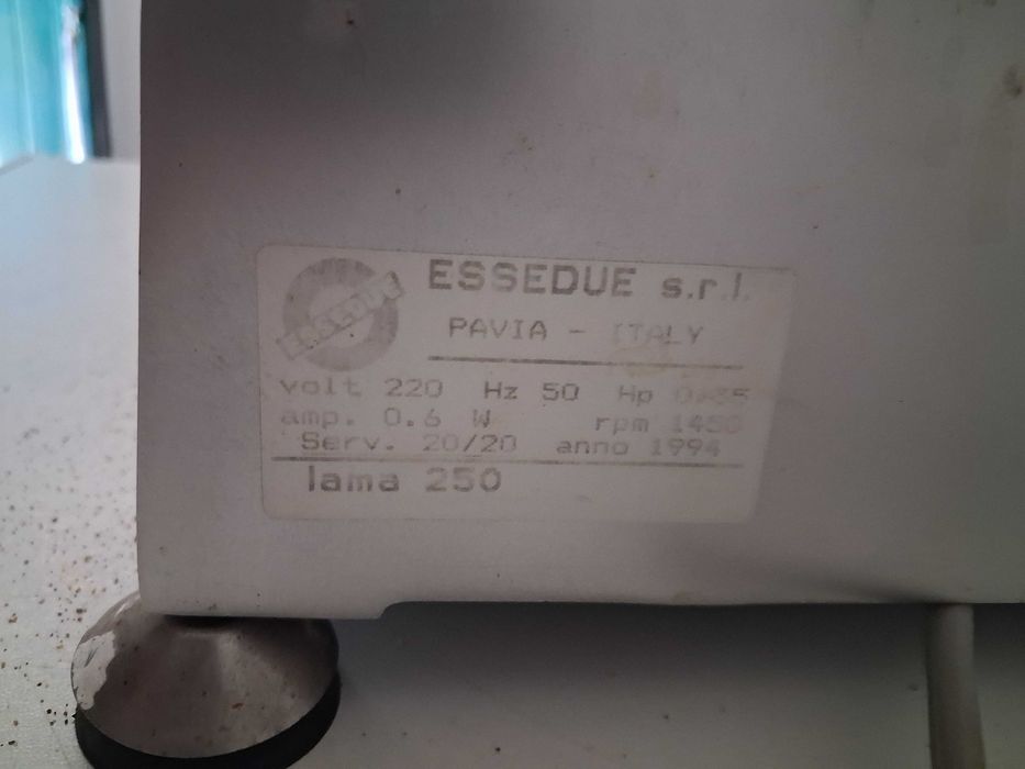 Fiambreira "profissional" em inox