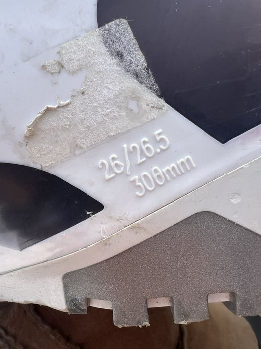 Лижні ботінки 42