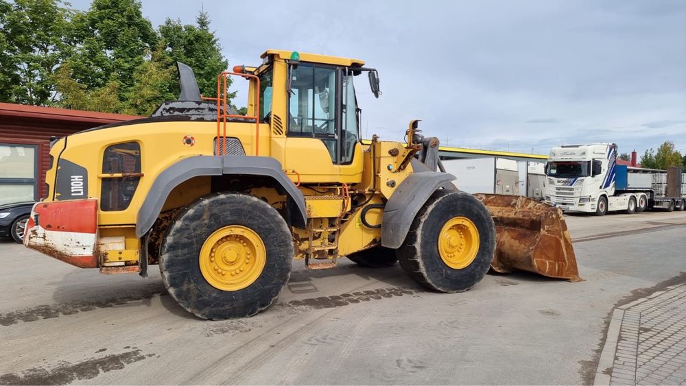 Продам погрузчик Volvo L 110 H , 2020 г