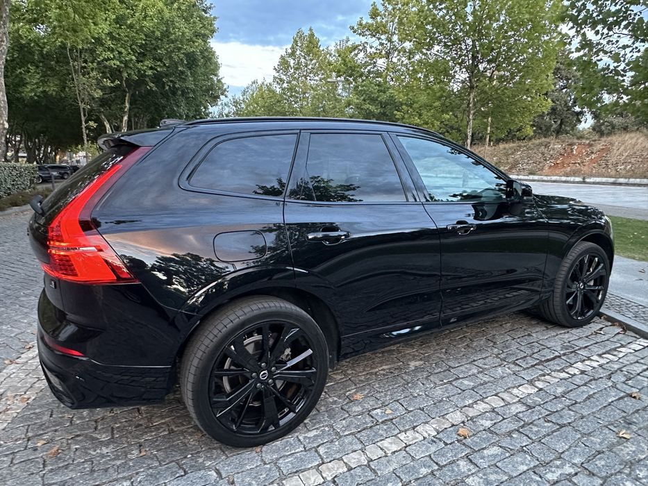 Volvo XC60 T6 PHEV Black Edition AWD 350cv – Venda ou Cedência de Renting (731€/mês)