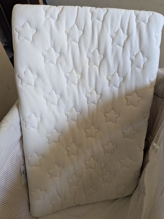Mini berço com colchão