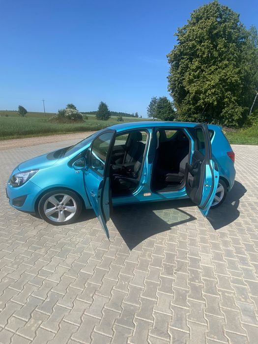 Opel Merva 1.4Turbo 2011r