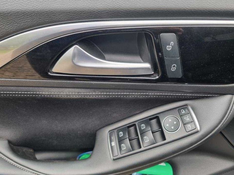 Carro Infiniti Q30 1.5