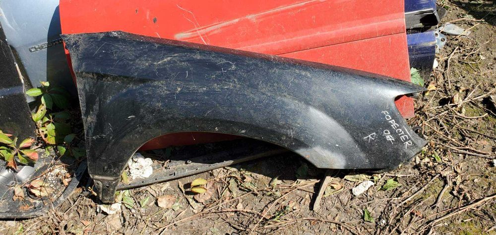 Крило переднє праве Subaru Forester 2007