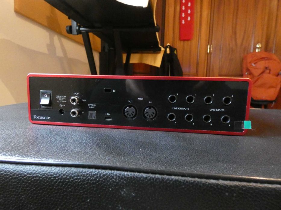 Focusrite Scarlett 18i8 3rd Gen (nova)