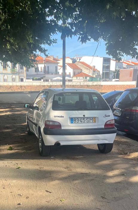 Citroen Saxo vTS  2001 troco por mota de estrada