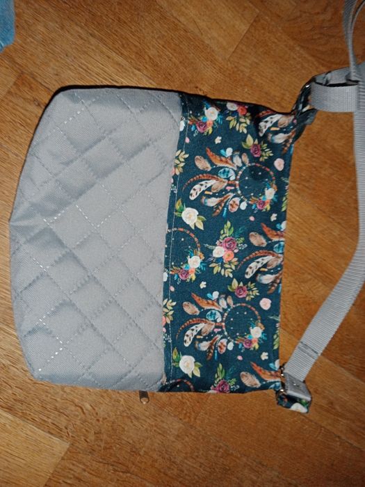 Torebka damska listoboszka motyw łapacze znów