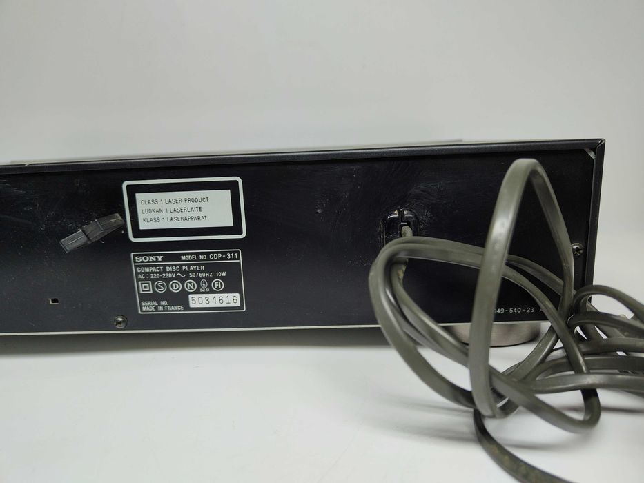 SONY CDP-311 odtwarzacz CD uszkodzony